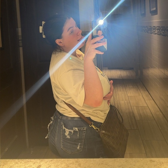 Meet your Posher, Scotti - Picture 5 of 5